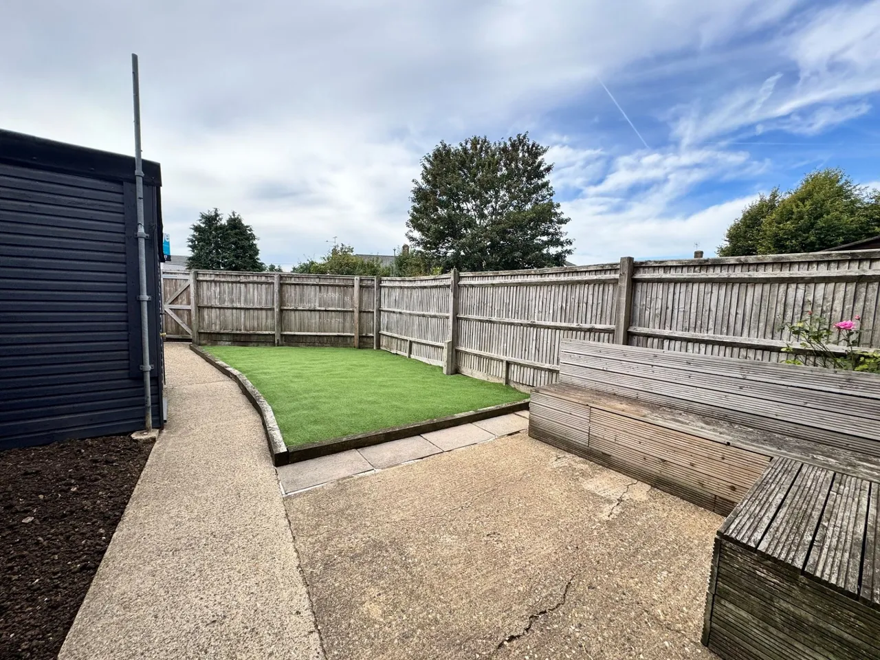 Elizabeth Road, HP14, photo 18