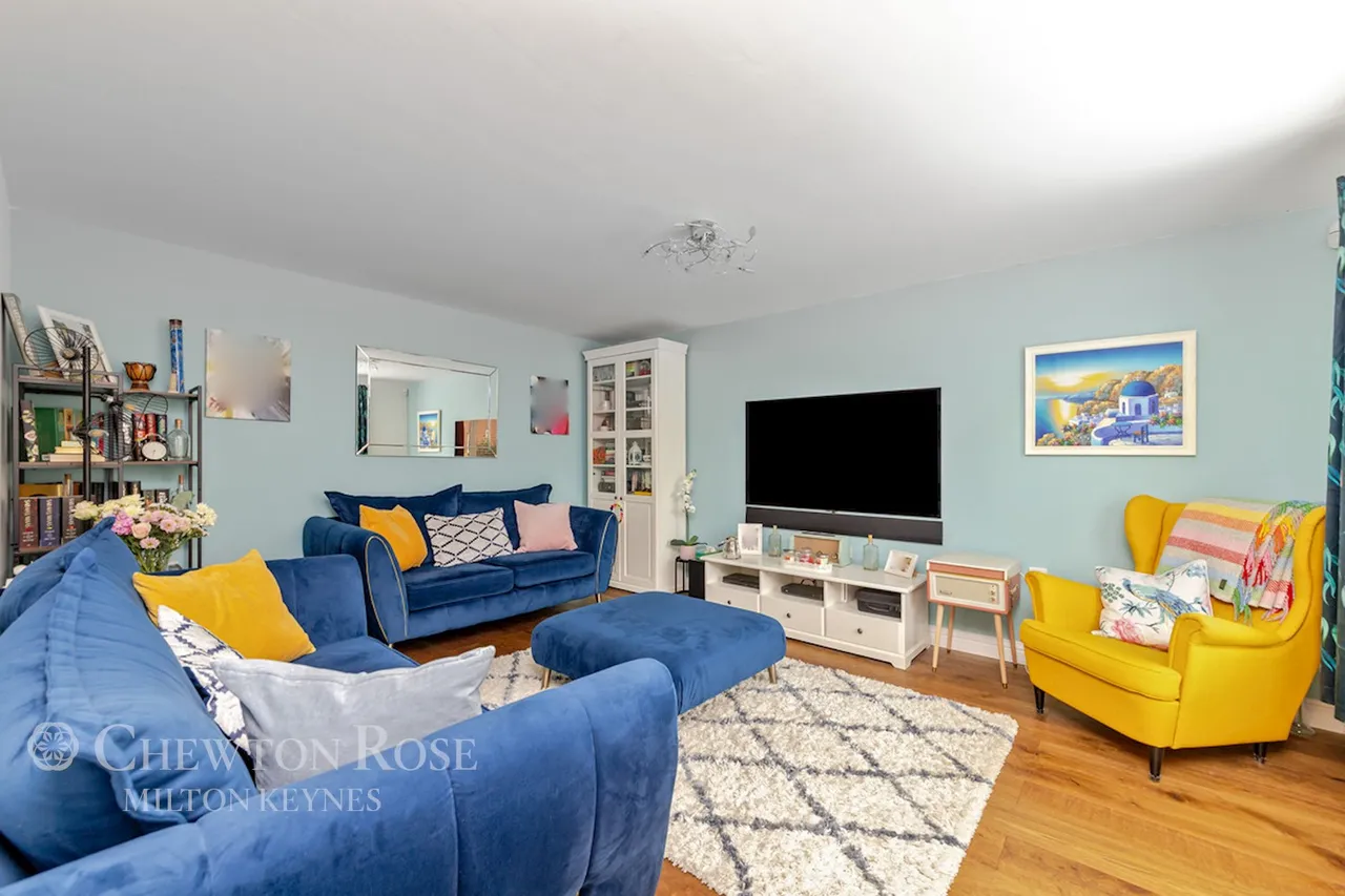 Calshot Drive, Kingsmead, photo 7