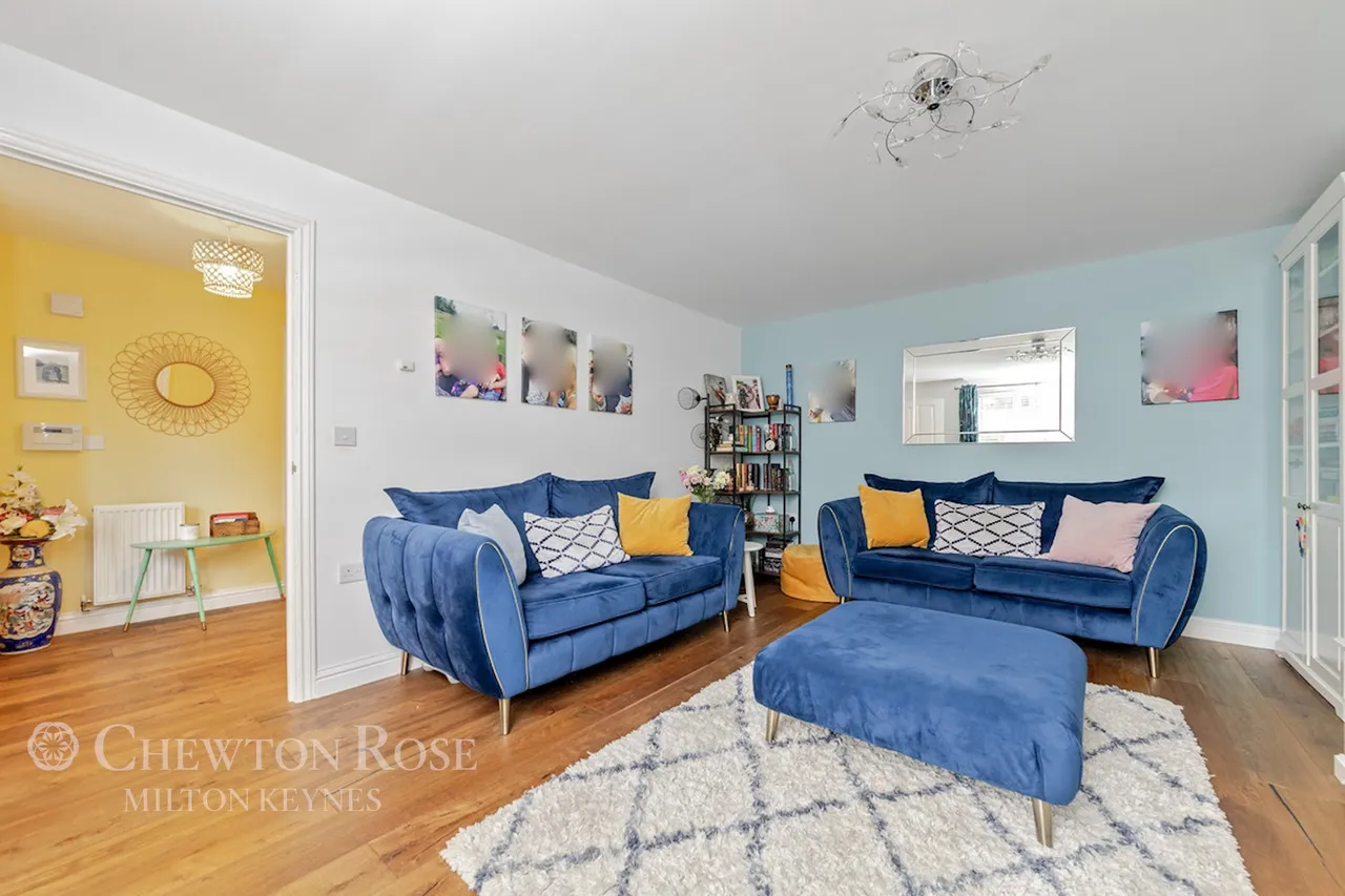 Calshot Drive, Kingsmead, photo 9