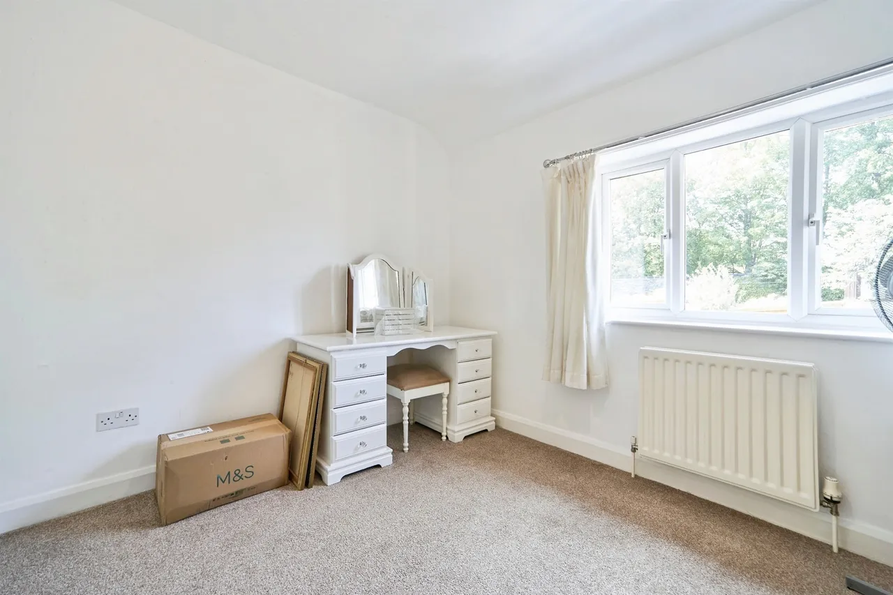 Park Avenue, BINGLEY, photo 11