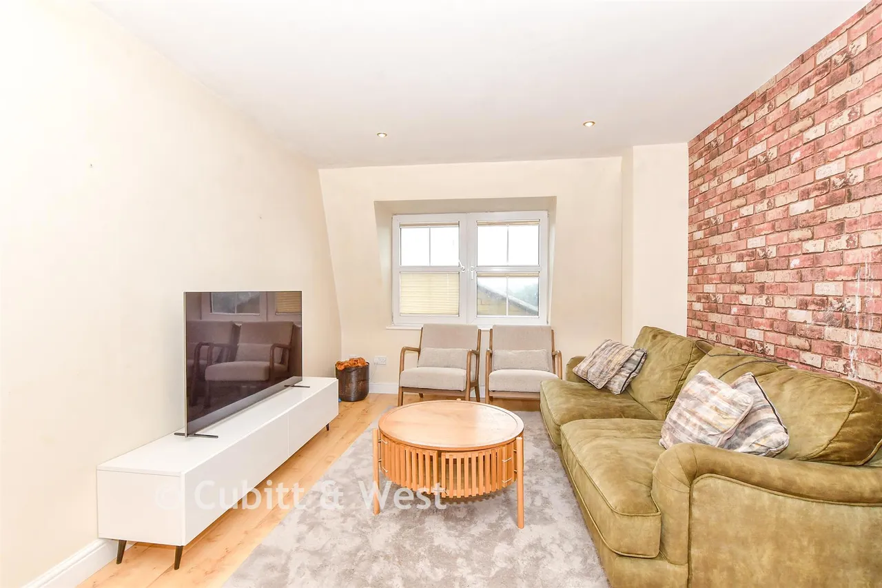 Ashby Place, Southsea, PO5, photo 6