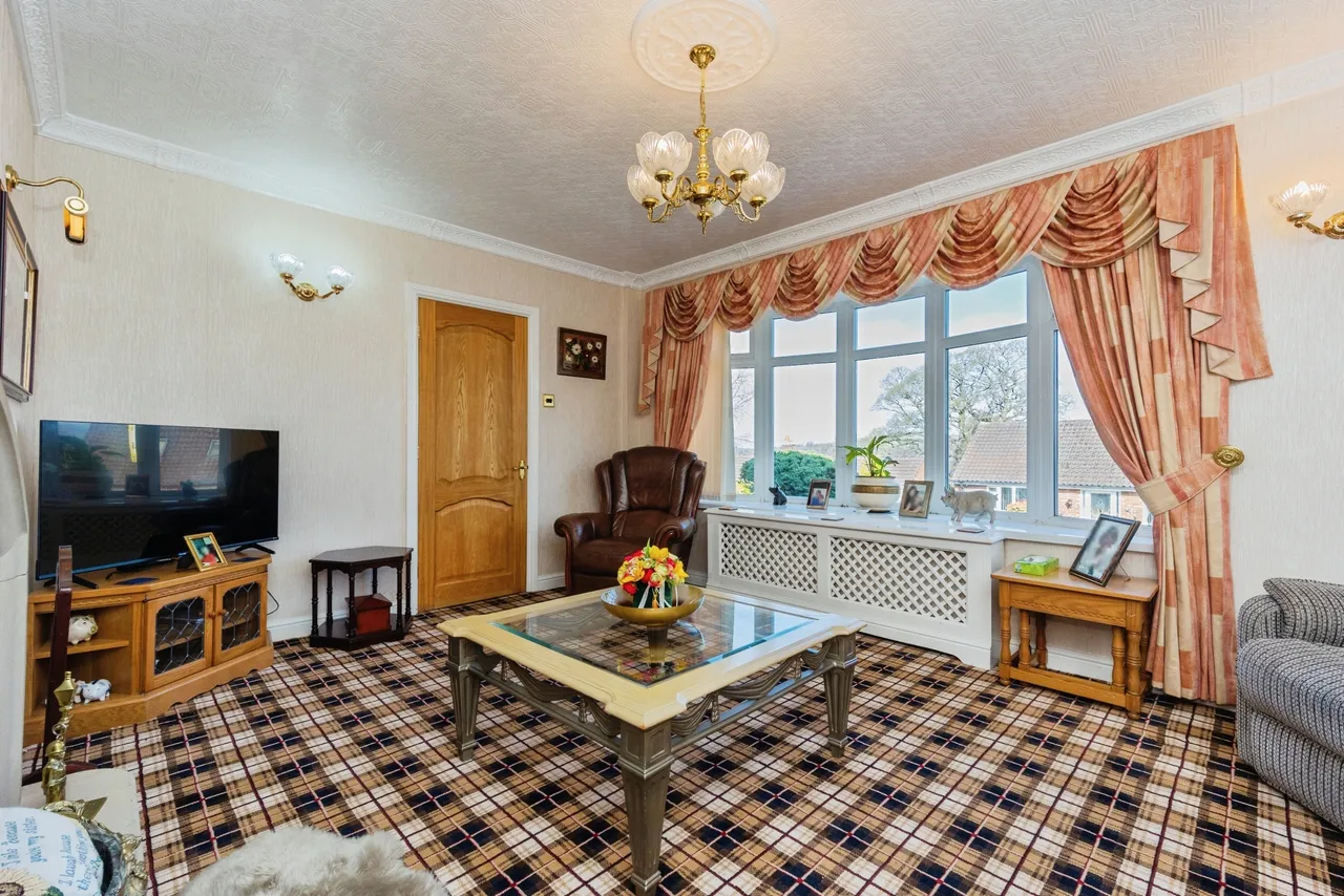 Fern Bank, Stalybridge, photo 6