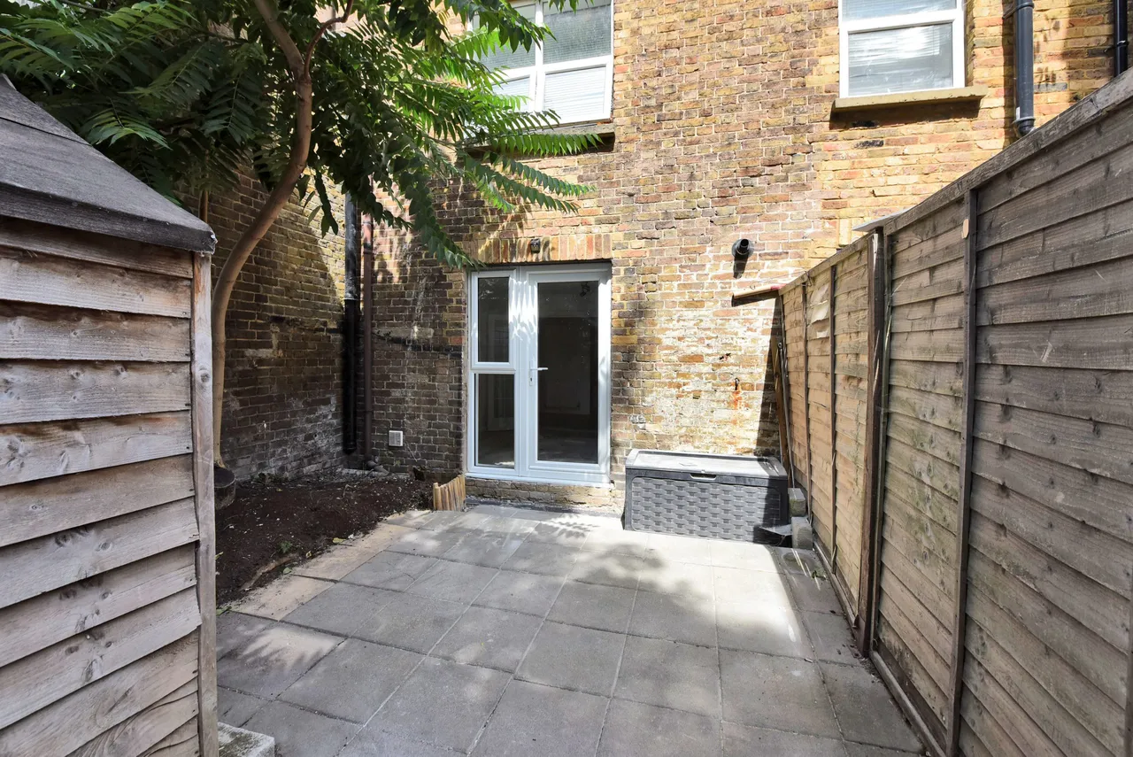 London Road, Kingston Upon Thames, KT2, photo 13