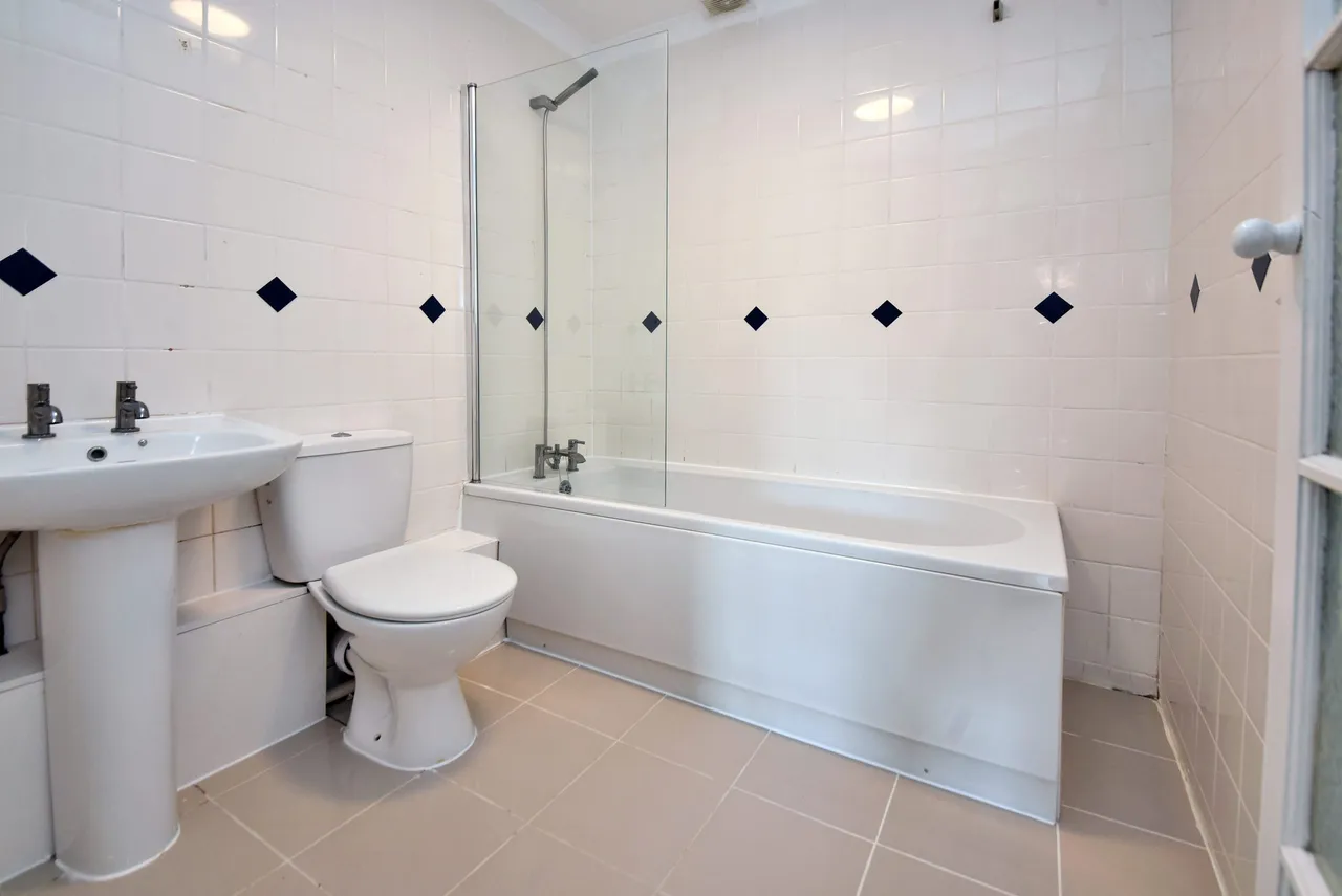 London Road, Kingston Upon Thames, KT2, photo 11