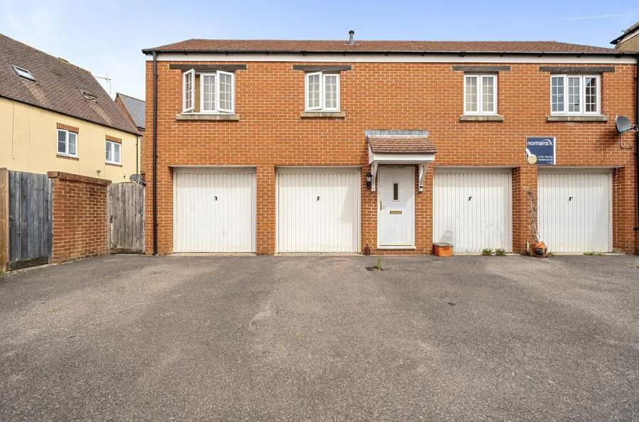Milbury Walk, Haydon Wick, SN25, photo 17