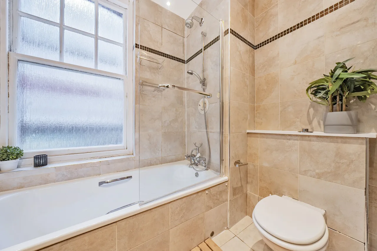 Flat 1, 35b Kensington High Street, London, photo 10