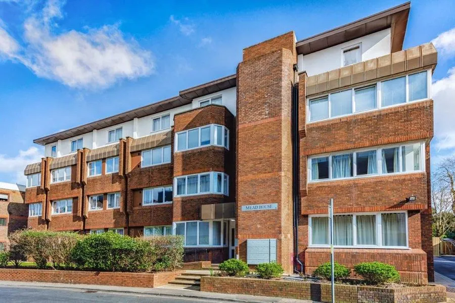 Cantelupe Road, East Grinstead, RH19, photo 10