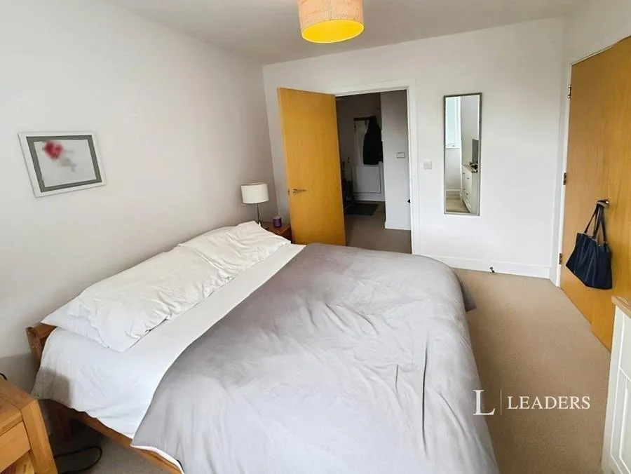 Cantelupe Road, East Grinstead, RH19, photo 6