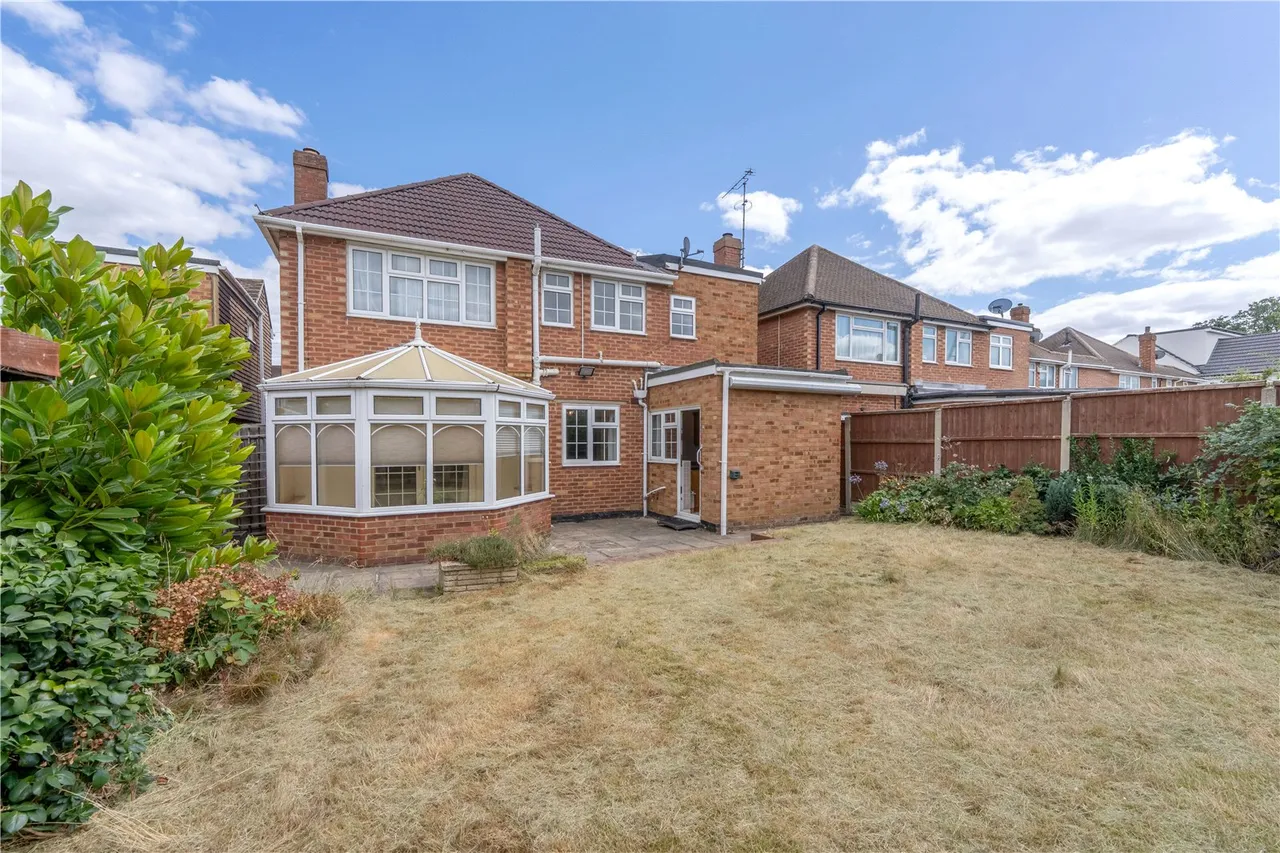 Ripley Road, Hampton, TW12 2JH, photo 16