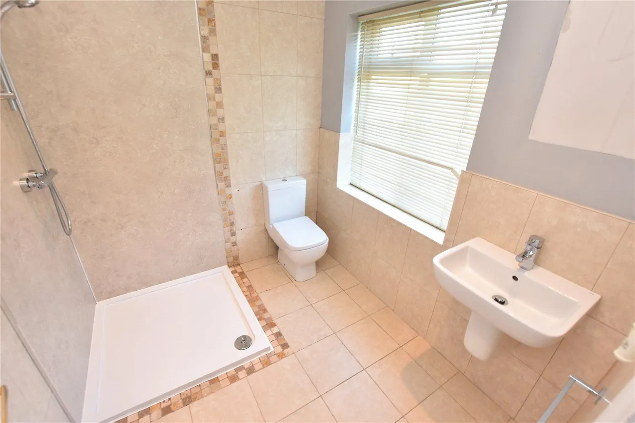 The Avenue, Alwoodley, LS17, photo 9