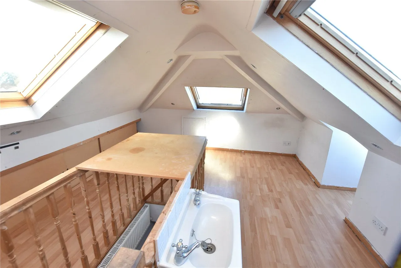The Avenue, Alwoodley, LS17, photo 13