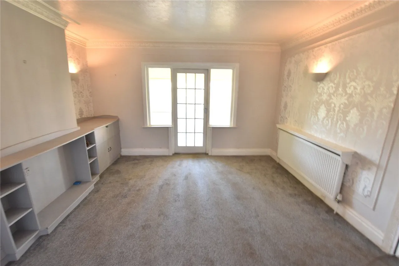 The Avenue, Alwoodley, LS17, photo 3