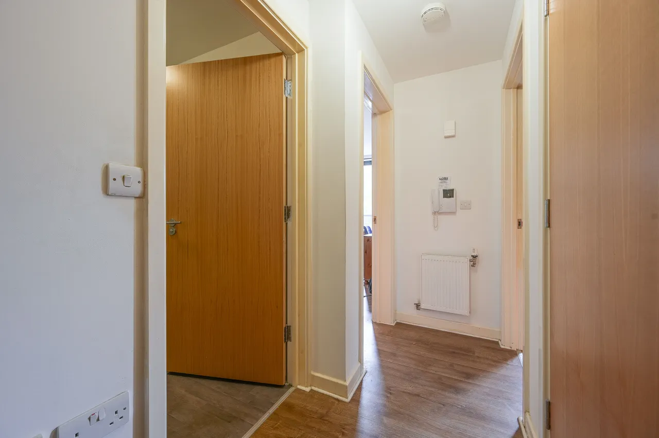 Flat N, 70 Barlborough Street, London, photo 7