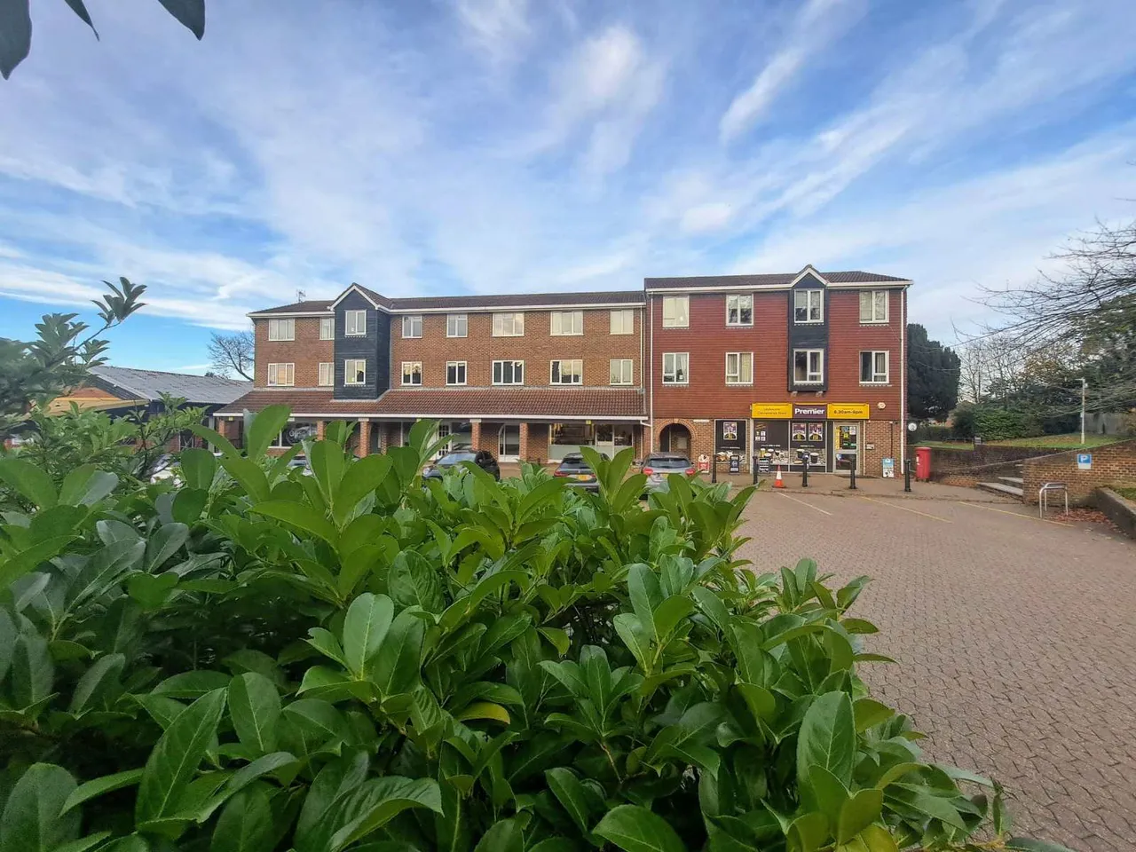 2 bed flat to rent, Little Market Row, West Malling, ME19