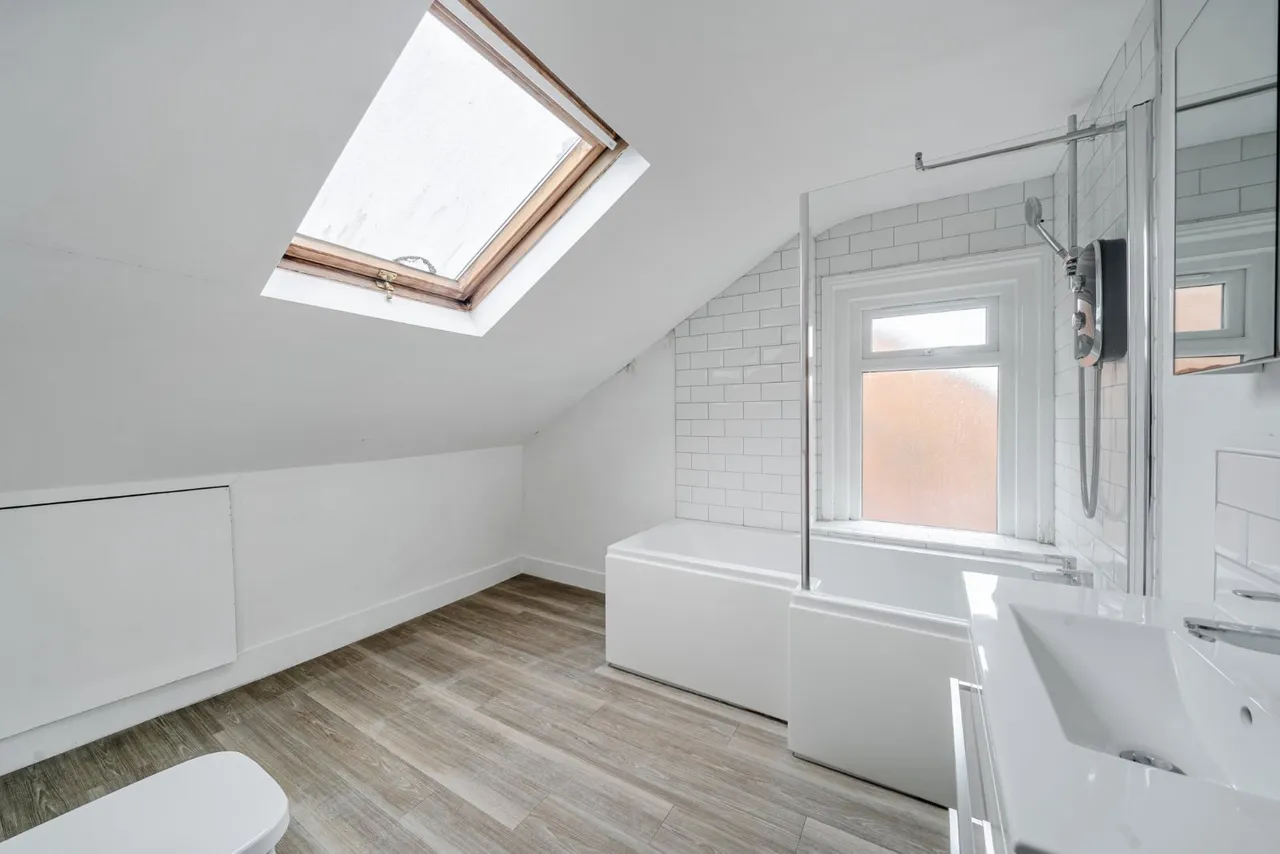 Tilford Road, Farnham, GU9, photo 9