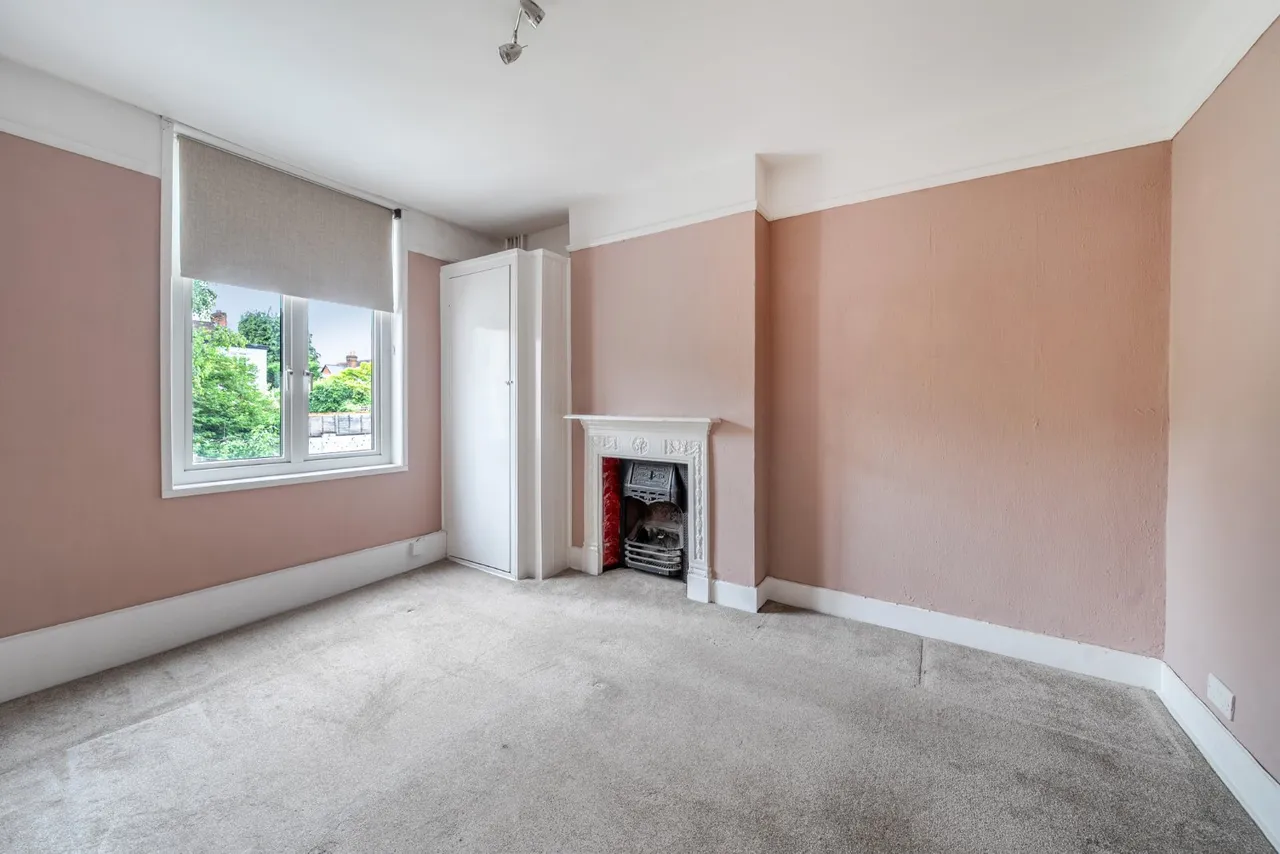 Tilford Road, Farnham, GU9, photo 4
