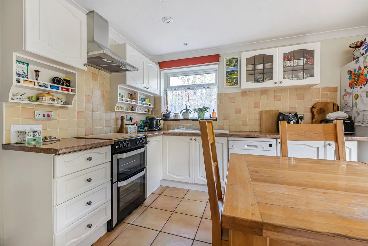 Kingswood Road, Dunton Green, photo 10