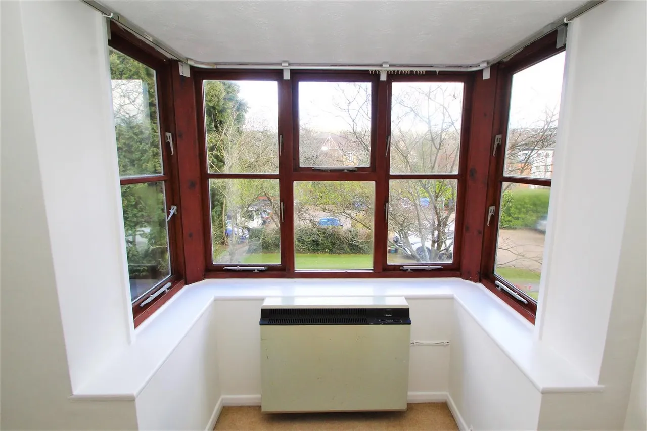 Eaton Avenue, High Wycombe, HP12, photo 2