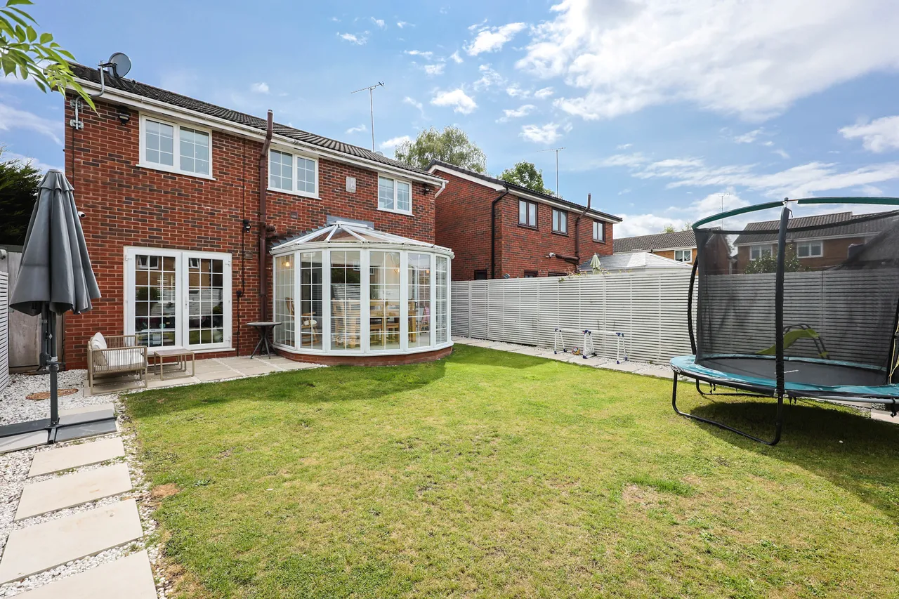 Whitley Crescent, Whitley, photo 26