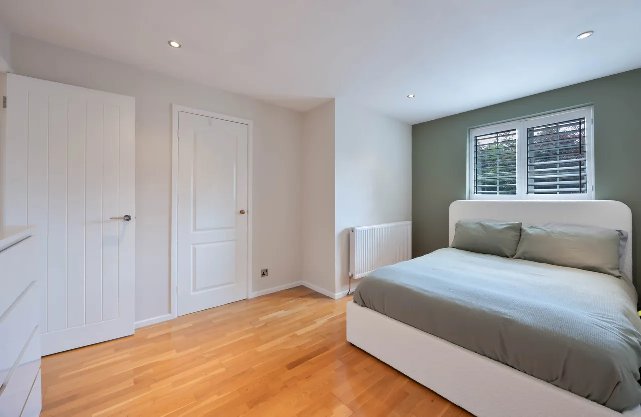Whitley Crescent, Whitley, photo 19