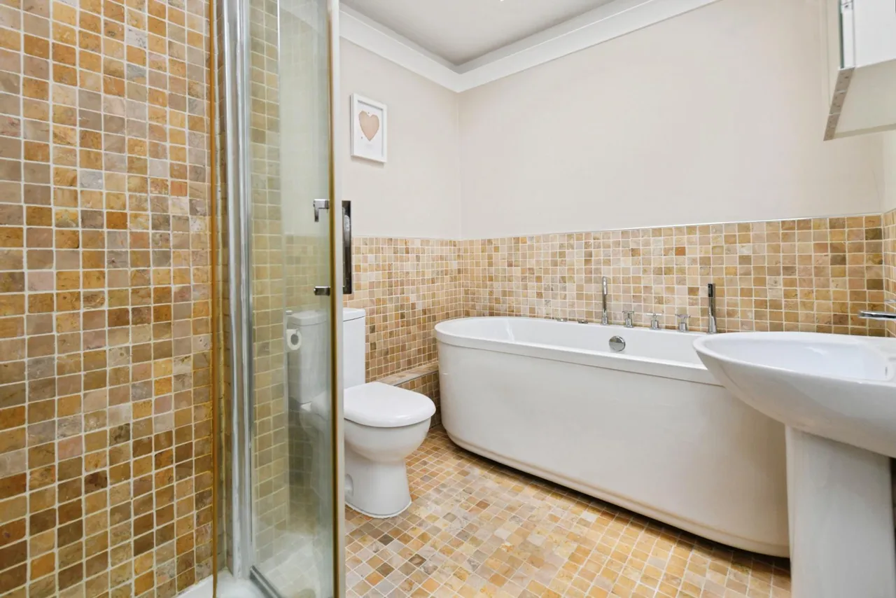 Crown Road, Billericay, CM11, photo 16