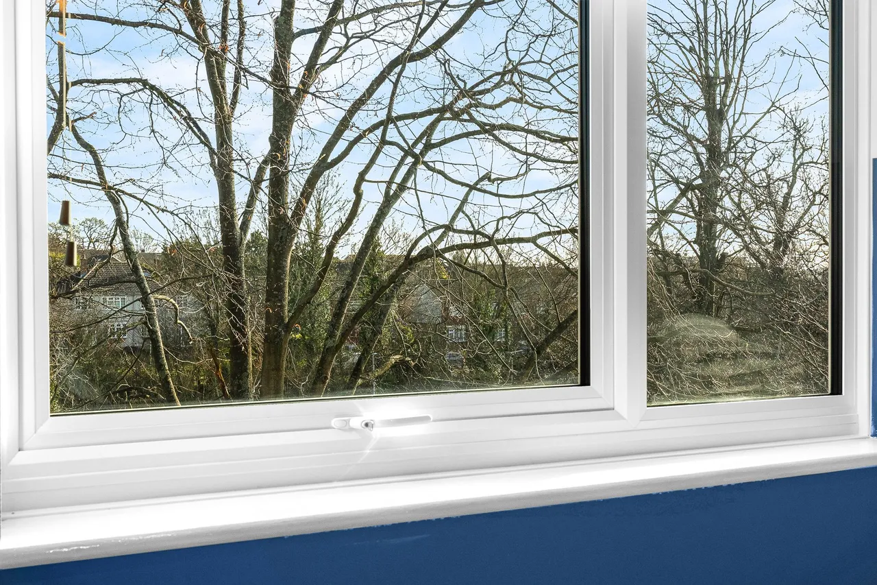 Kestrel Court, WARE, Ware, SG12 0XQ, photo 6