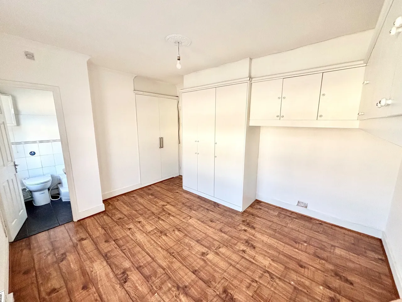 Alexandra Road, East Ham, E6 6HB, photo 8