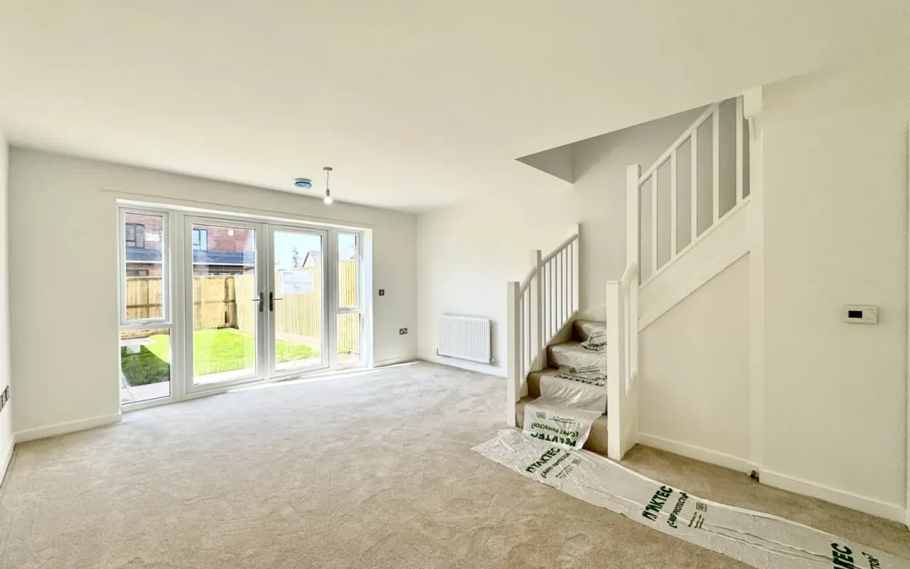 Signal Close, Horwich, photo 8