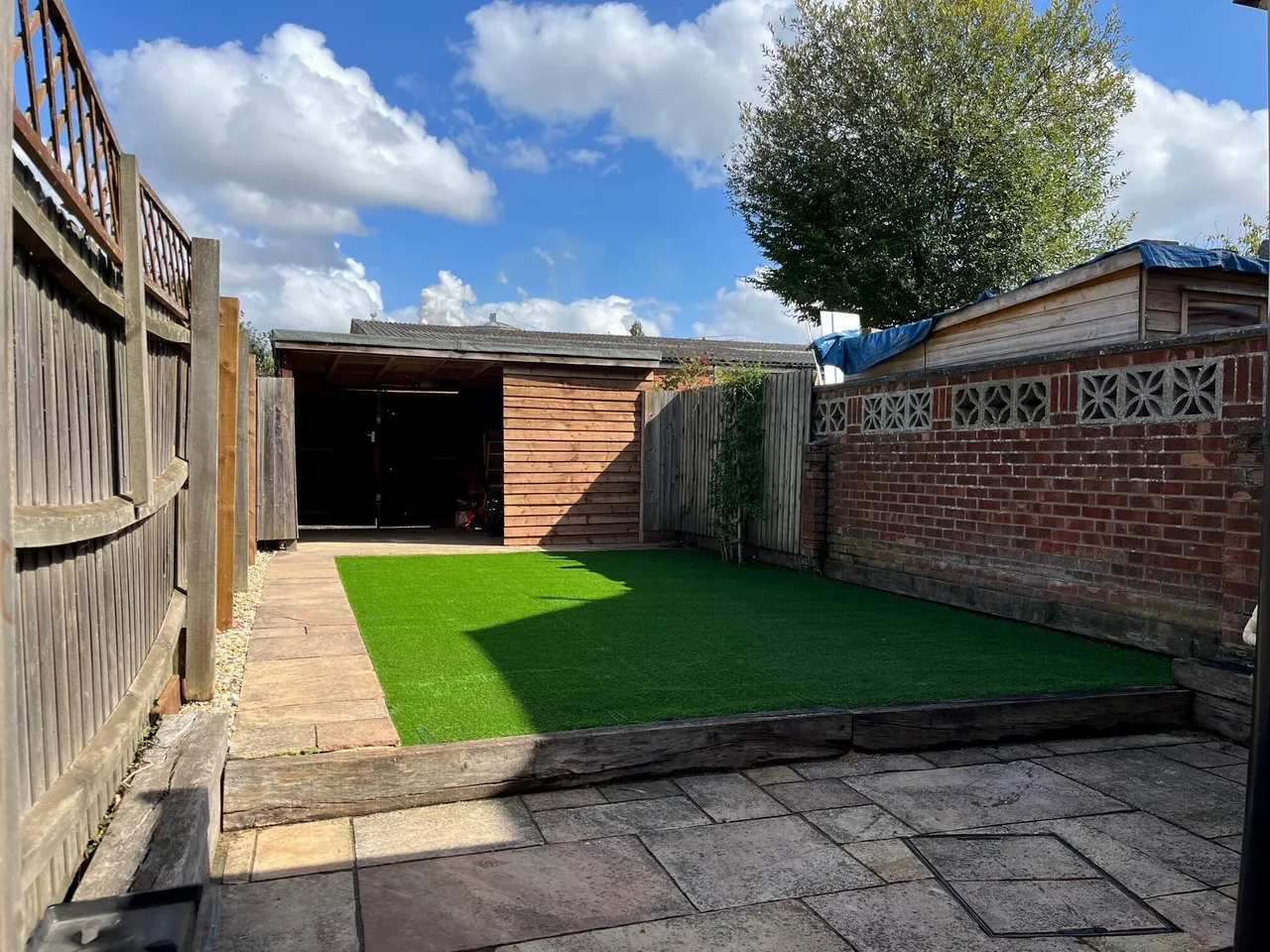 Out Northgate IP33 1JQ, photo 13