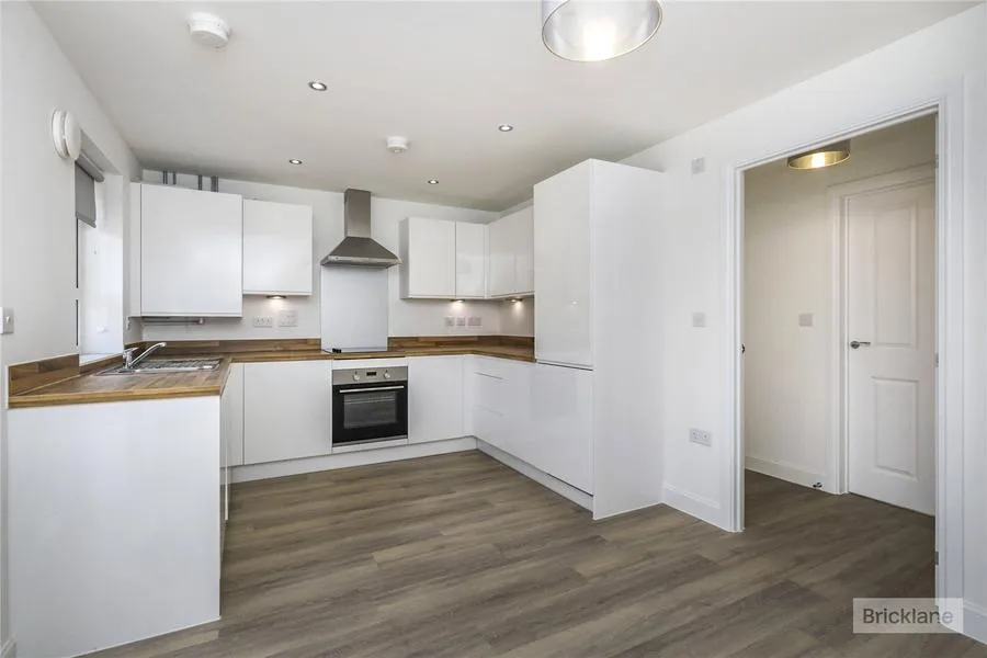 Tangmere Road, Hailsham, BN27, photo 3
