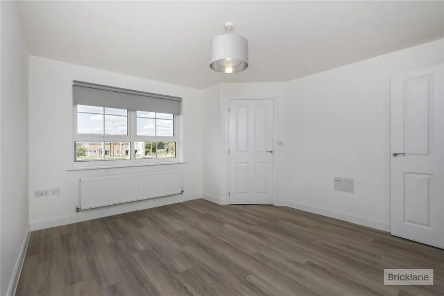 Tangmere Road, Hailsham, BN27, photo 2