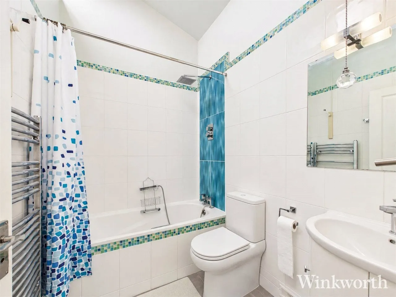 Deena Close, London, W3, photo 9