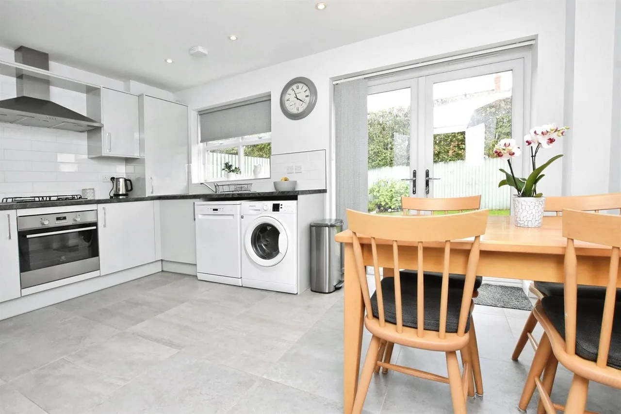 Judson Close, Nantwich, CW5, photo 4
