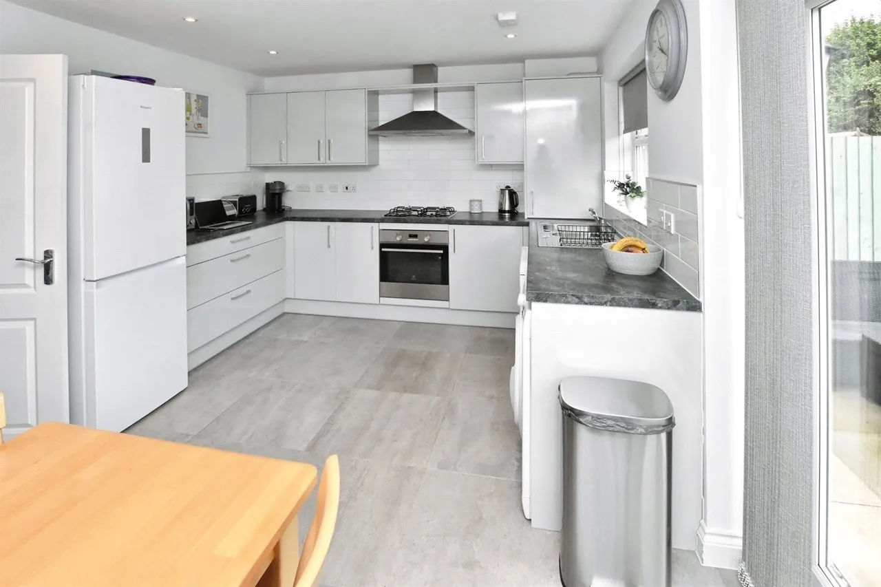 Judson Close, Nantwich, CW5, photo 5