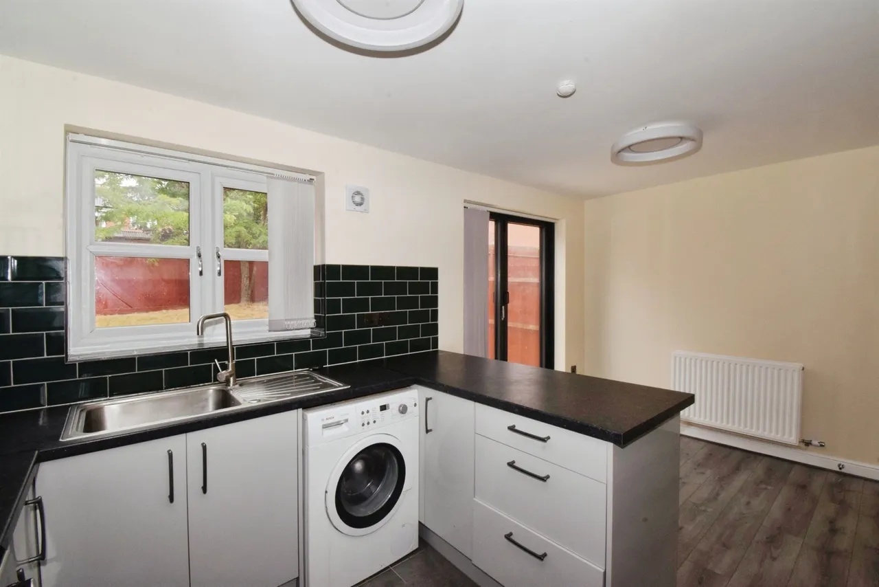 The Pastures, Oadby, LEICESTER, photo 5