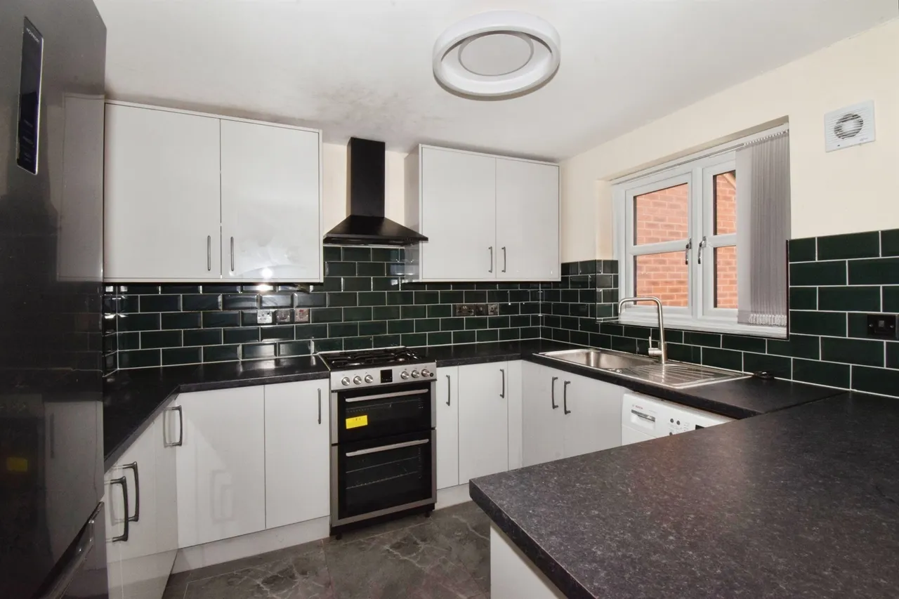 The Pastures, Oadby, LEICESTER, photo 8