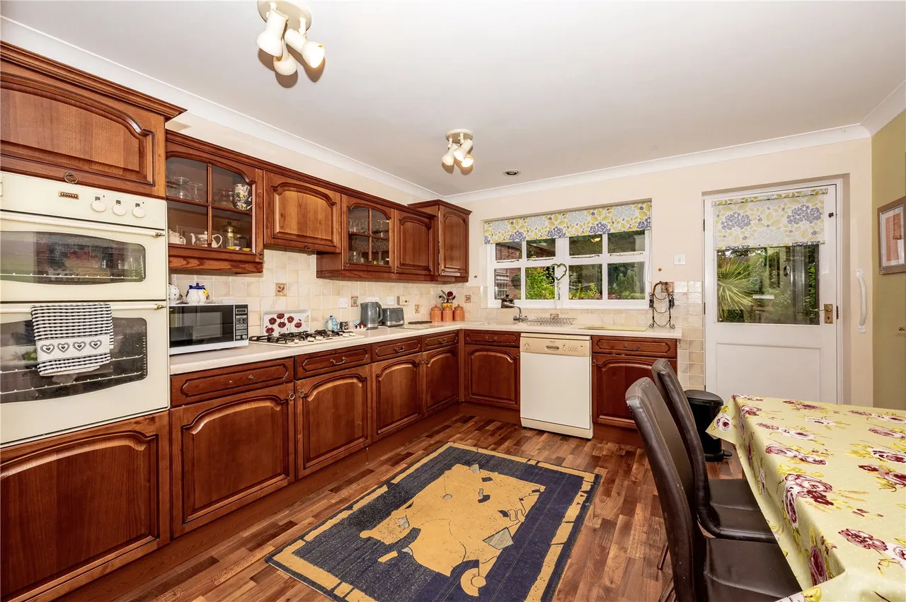 Fairbourne Gardens, Redditch, Worcestershire, B97 5GE, photo 10