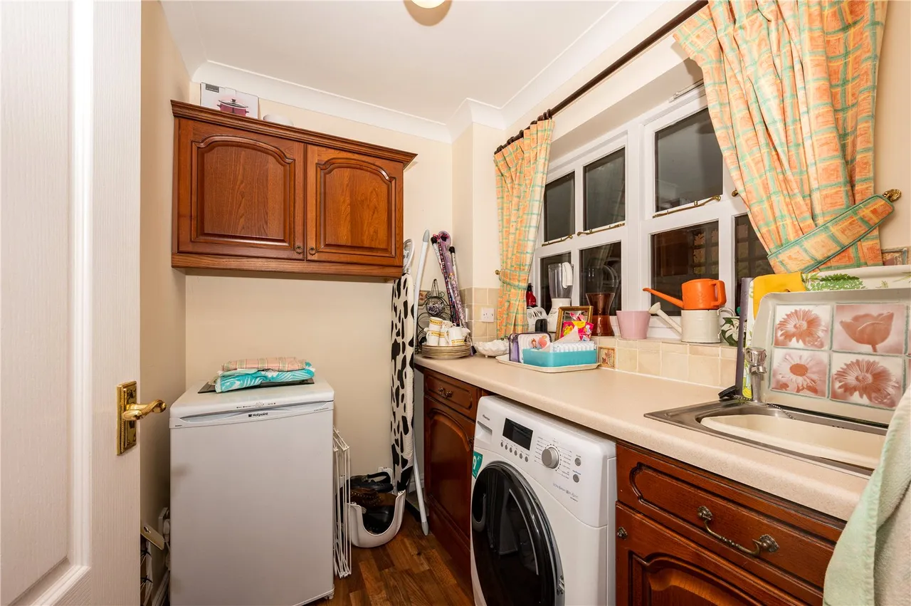 Fairbourne Gardens, Redditch, Worcestershire, B97 5GE, photo 11