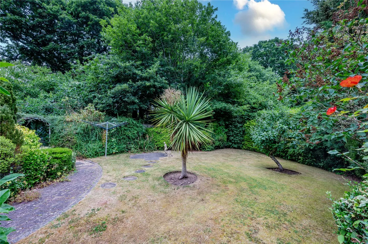 Fairbourne Gardens, Redditch, Worcestershire, B97 5GE, photo 23