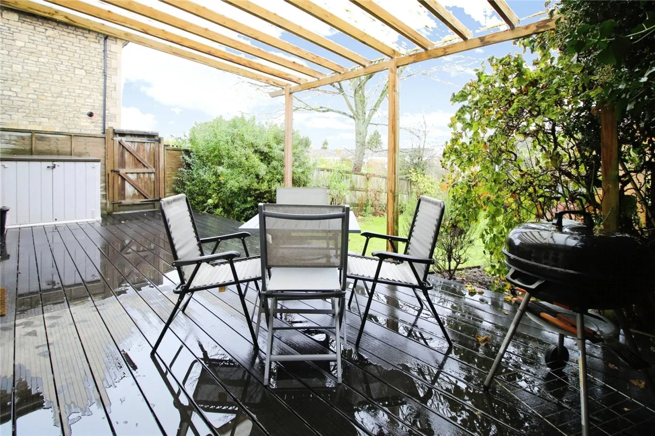 Chesterton Lane, Cirencester, GL7, photo 14