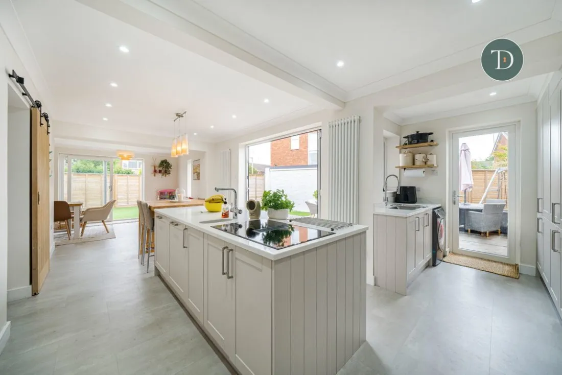 Carrick Drive, Whitby, CH65 6PG, photo 5