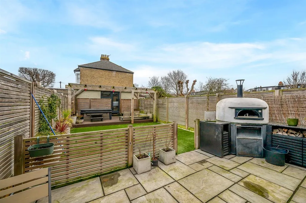 Grangehill Road, Eltham, photo 18