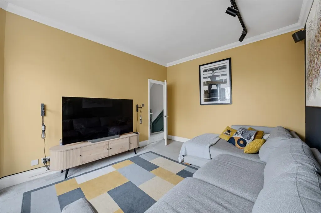 Grangehill Road, Eltham, photo 16
