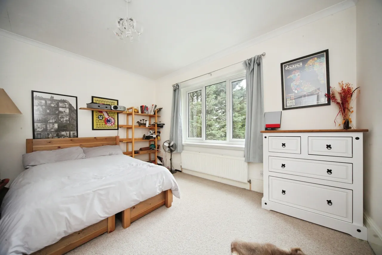 Hart Hill Lane, Luton, LU2, photo 13