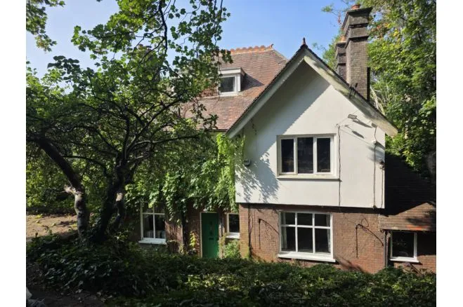 Hart Hill Lane, Luton, LU2, photo 21