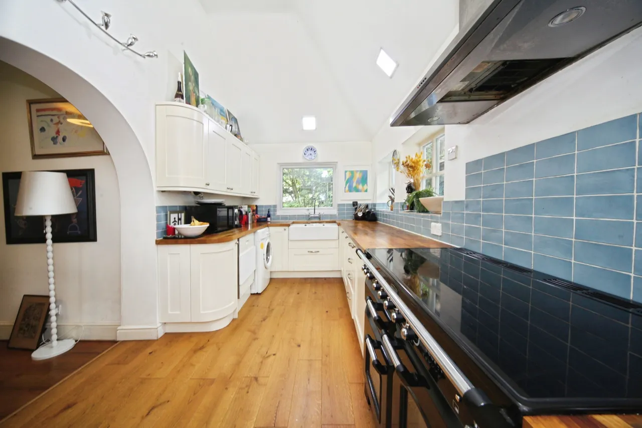 Hart Hill Lane, Luton, LU2, photo 8
