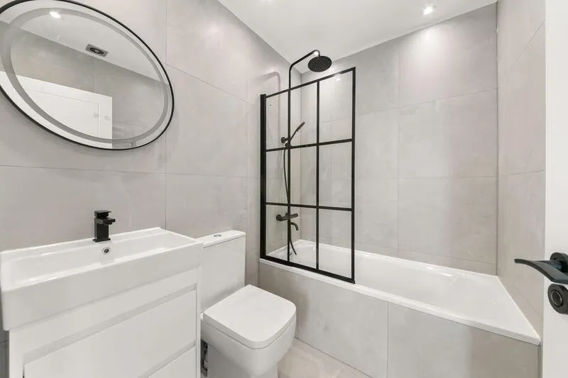Hayman Crescent, Hayes, photo 18