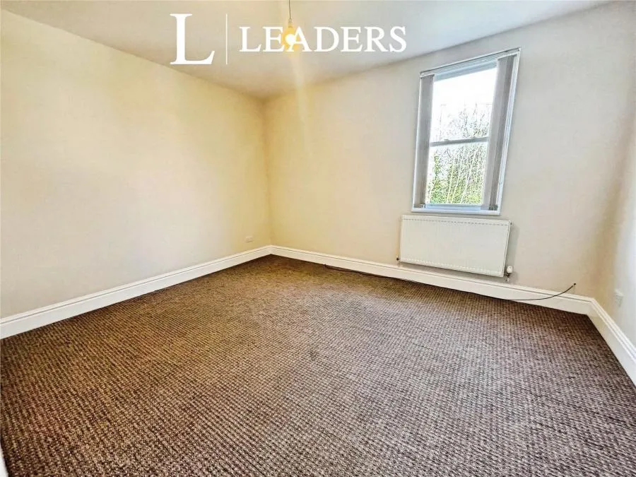 Lyndale Avenue, Fearnhead, WA2, photo 9