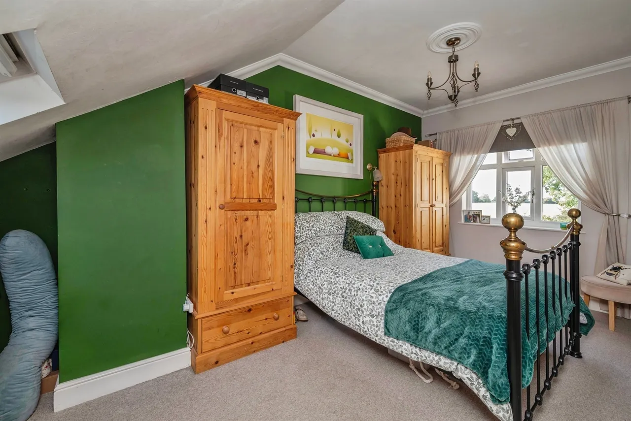 Grove Lane, Booton, NR10, photo 9