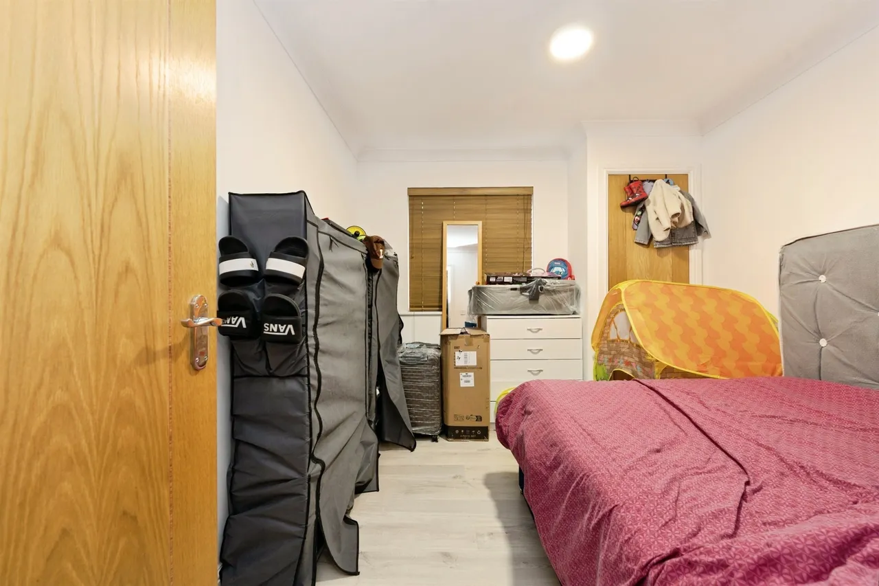 Rickmansworth Road, Watford, WD18, photo 13
